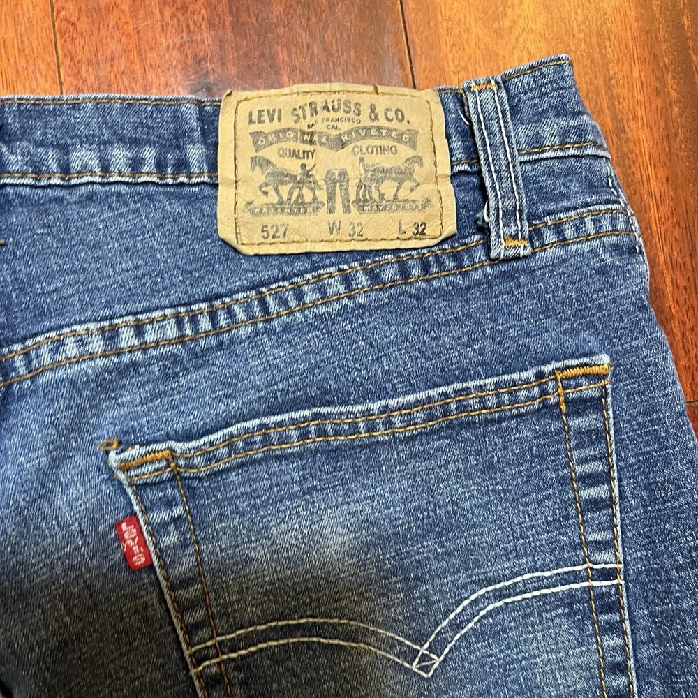Vintage Levis Jeans Mens 32x32 Blue Medium Wash Slim Bootcut Y2K 90s 34x32 READ